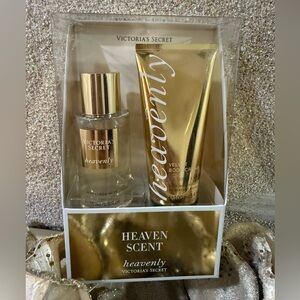 Victoria's Secret Heavenly Scent Set